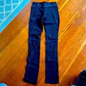 Black lululemon leggings - warm lined running